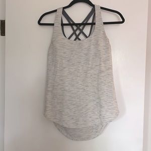 Lululemon exercise top